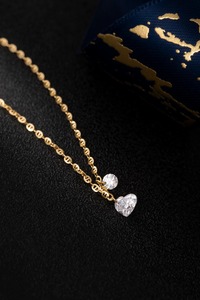 Collier pendentif classique en or blanc massif 18 carats avec diamant de laboratoire taille poire 0,4 ct |   Collier pendentif avec diamant de laboratoire taille poire - Product Image 2