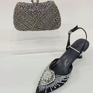 Sandales à talon souple et léger 2025 pour femme, style sac, à bout pointu et ornements en cristal en forme de goutte d'eau - Product Image 2