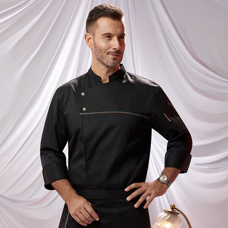 เสื้อแขนยาวสีดำ