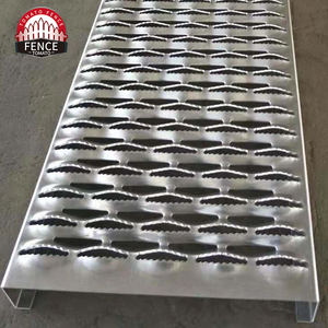 <span class=keywords><strong>Plaque</strong></span> antidérapante galvanisée en métal perforé pour les escaliers et le sol - Product Image 3