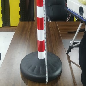 Nuevo Diseño de Septiembre: Poste de Señalización Alto de Plástico PE Resistente con Techo Esférico, Lleno de Agua, en Oferta - Product Image 4