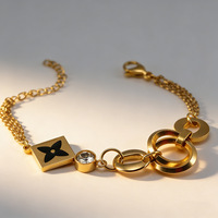Bracelet trèfle à quatre feuilles creux et rond, bijou élégant pour femme, accessoire de mode pour usage quotidien, vente en gros