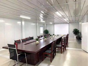 Casa contenedor desmontable prefabricada de montaje rápido Oficina para sitio temporal Oficina Hotel Estación de <span class=keywords><strong>cuarentena</strong></span> Cabina aislada - Product Image 3