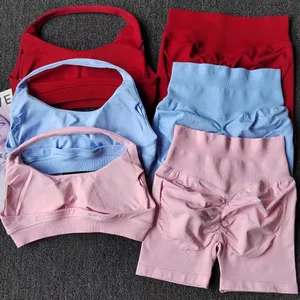 Completo da yoga da 2 pezzi per donna, abbigliamento fitness senza cuciture, reggiseno sportivo con lacci al collo, pantaloncini abbinati, set da allenamento, completo da palestra. - Product Image 3