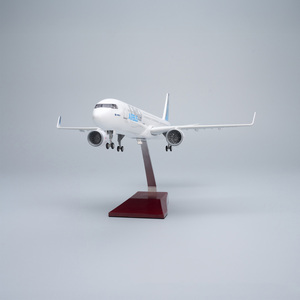 Modelo de Avión de Resina Airbus <span class=keywords><strong>A321</strong></span> Neo a Escala 1/100 de 45 cm con Tren de Aterrizaje - Product Image 4