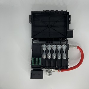 Caja de Fusibles para Terminal de Batería del Compartimento del Motor del Automóvil 1J0937617A, Repuesto 1J0937617D 1J0937550, Caja de Protección Contra Sobrecarga para Volkswagen - Product Image 2