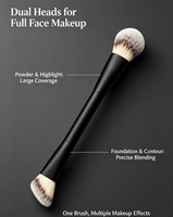 Pinceau de maquillage double embout pour le fond de teint et le contouring, avec poils synthétiques doux, format voyage portable