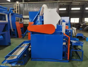 Machine de recyclage de câbles en cuivre BS-D75 60-80 kg/h pour fils de granulés avec une vente chaude de qualité supérieure en Europe