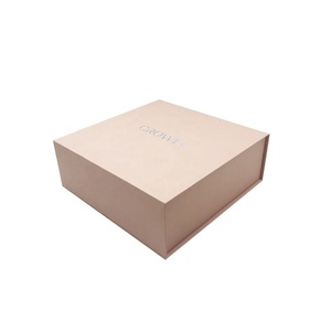 Wholesale custom logo hair extension gift cardboard magnetic box packaging with satin silk insert for cosmetics