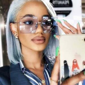 Gafas de Sol Extra Grandes Sin Montura de Lujo a la Moda 2022, Lentes Degradadas, Gafas de Sol Cuadradas Grandes para Mujer - Product Image 1