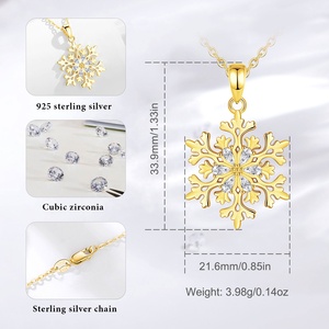 Bijoux en argent sterling 925 plaqué <span class=keywords><strong>or</strong></span> 18 carats collier pendentif en forme de flocon de neige en zircon cubique pour les cadeaux de Noël - Product Image 2