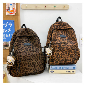 Nueva <span class=keywords><strong>mochila</strong></span> con estampado de leopardo, bolso versátil y elegante para estudiantes de secundaria, <span class=keywords><strong>mochila</strong></span> de alta gama para mujer. - Product Image 5