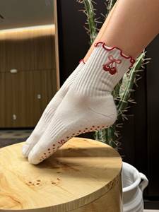 Wholesale OEM Design Strawberry Embroidery Ruffle Non Slip Anti-slip <strong>Training</strong> Sports Elite Grip Yoga Custom Pilates <strong>Socks</strong> - Product Image 6