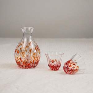 Ensemble de saké en verre cristal de style japonais, modèle coloré à pointes bouclées, fabriqué en Chine, un pot et deux verres, cadeau de mariage ou d'anniversaire - Product Image 2