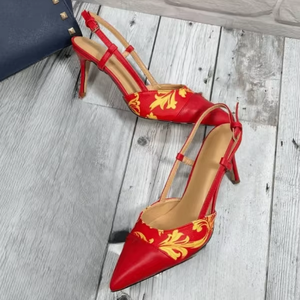 Zapatos de Tacón Alto Personalizados de Alta Gama para Mujer, Elegancia Clásica, Punta en Pico Negra, Zapatos de Verano a la Moda - Product Image 4