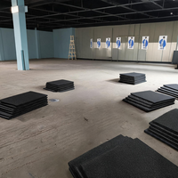 Revêtement de sol sportif en plastique résistant à l'usure Runsure – Prix usine pour la rénovation des terrains de futsal (anciens sols) – Style UK/Europe