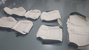 Fundas de Asiento Delanteras de Cuero de Lujo Impermeables para Auris, Avensis, Land Cruiser 100, C-HR, Transpirables para Todas las Estaciones, Juego Completo - Product Image 5