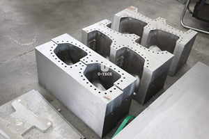 Moule en aluminium, prix usine, fabricant de bidons de 5 litres, extrusion plastique, bouteilles soufflées de <span class=keywords><strong>20L</strong></span> et 25L - Product Image 3