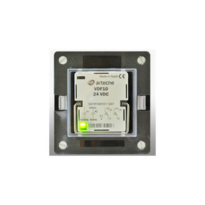 Relé Arteche VDF10 24 VDC con indicador luminoso verde para aplicaciones electromagnéticas - Product Image 1