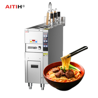 Station de chaudière de Ramen à 3 paniers de cuiseur de nouilles de pâtes de restaurant commercial avec la technologie d'induction d'acier inoxydable de passoire