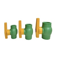 Raccords et vannes PPR directement de l'usine, raccords de plomberie PPR verts, vanne à boisseau sphérique pour système d'alimentation en eau chaude et froide