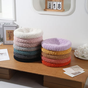 2025 hiver laine d'agneau champignon béret chapeau pour femmes <span class=keywords><strong>Logo</strong></span> personnalisé chaud et élégant pour les fêtes en plein air décontractées en gros - Product Image 2