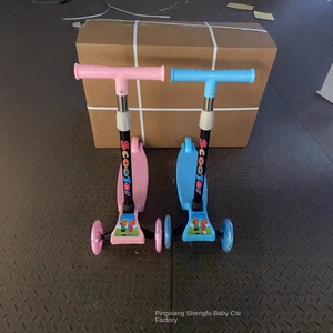 Trottinette pour enfants, trottinette à 3 roues avec roues lumineuses, pour enfants de 2 à 12 ans, hauteur réglable, pliable - Product Image 4