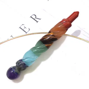 7 Chakra Cura Cristal Espiral Wands Atacado Pedra Gravada Reiki Símbolos Gemstone Energia Positiva Ornamentos Ametista Cetro