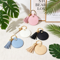 Nouveau porte-clés mignon en cuir PU 2026, pendentif de sac personnalisé avec logo en relief, résistant à l'eau, accessoire de mode