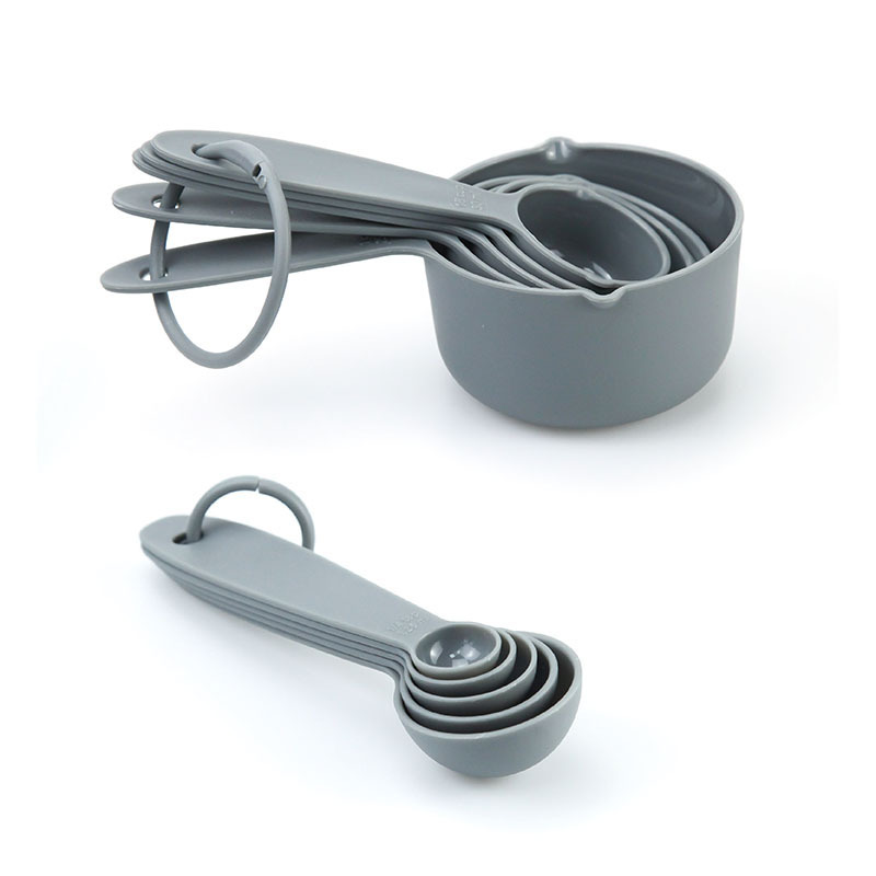 10-piece set of random colored measuring cups and spoons