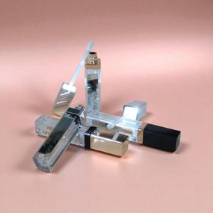 Tubo de brillo de labios vacío con luz LED y espejo - Product Image 5