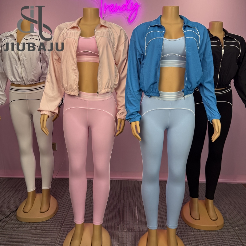 Shop High Quality Three Piece Suits for Men's Business