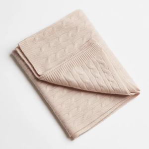 <span class=keywords><strong>2026</strong></span> OEM Dekensfabrikant Groothandel Op Maat Warme Zachte Gezellige Luxe Kabelgebreide Wol Kasjmier Dekens - Product Image 2