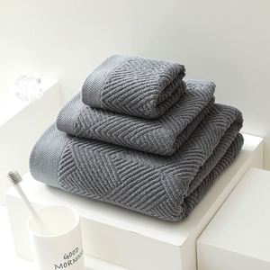 Ensemble de serviettes de bain en coton 100% pur blanc 32 plis, luxe hôtelier, 3 pièces - Product Image 3