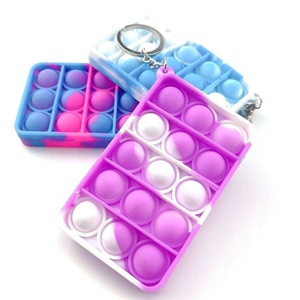 Fidget multicolor Mini square Push <span class=keywords><strong>It</strong></span> Bubble Office Desk Toy Mini portachiavi in Silicone - Product Image 2