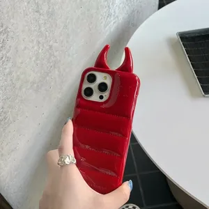 Funda de chaqueta de plumón de cuero acolchado de lujo para <span class=keywords><strong>IPhone</strong></span> 16 15 Pro Max, funda de silicona con cuerno malvado a prueba de golpes para <span class=keywords><strong>iPhone</strong></span> 14 Pro Max 13 12 - Product Image 4