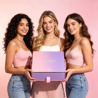 Boîte cadeau personnalisée rose et violette bicolore avec gaufrage, ruban, cadre photo en carton pour bijoux et cosmétiques avec logo en feuille d'or