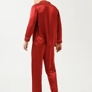 <span class=keywords><strong>Pigiama</strong></span> da <span class=keywords><strong>uomo</strong></span> personalizzato con <span class=keywords><strong>pigiama</strong></span> in raso e completo a maniche lunghe abbigliamento da notte in seta da <span class=keywords><strong>uomo</strong></span> Sexy stile moderno e morbido e accogliente camicia da notte di grandi dimensioni - Product Image 3
