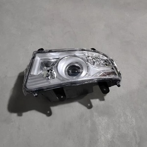 61013523 Faro Delantero para Camión Mezclador de Concreto SANY, Repuestos - Product Image 1