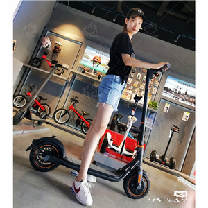Présentoir de magasin de <span class=keywords><strong>scooter</strong></span> et de vélo électrique auto-équilibré moderne personnalisé étagère murale pliée et rotative - Product Image 6
