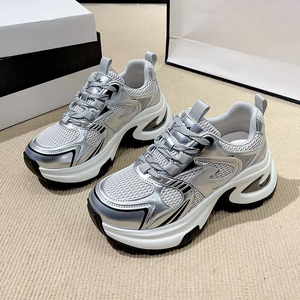Zapatillas Deportivas Casuales para Mujer, Versátiles para Toda Temporada 2026, con Suela Gruesa, Diseño Transpirable, Parte Superior de PU, Ligeras, Ideales para el Gimnasio - Product Image 4