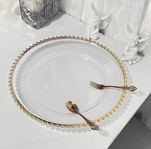 <span class=keywords><strong>Assiette</strong></span> ronde en plastique de 13 pouces <span class=keywords><strong>Assiette</strong></span> de mariage de luxe <span class=keywords><strong>perle</strong></span> cadre doré transparent - Product Image 5