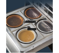 Semi-automatische verzegelmachine voor zuurmelk-yoghurtbekers, folie-rol verpakkingsmachine voor saladedressing en tomatensaus