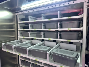 Distributeur Automatique de Repas Préparés Frais pour Usine, Écran Tactile en Acier Inoxydable, Capacité 132 Pièces, Chauffage Rapide au Micro-ondes - Product Image 5