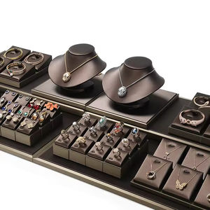 Nouveau présentoir de luxe au design innovant pour bagues, colliers, pendentifs, bracelets et boucles d'oreilles - Product Image 2