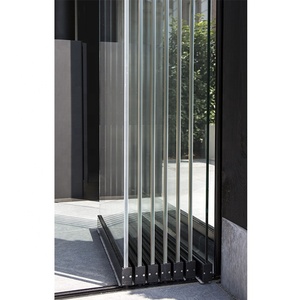 Portes coulissantes pliantes en verre trempé sans cadre pour véranda extérieure - Product Image 6