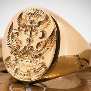 Anello con Sigillo Aquila Eroica da Uomo, Gioiello Vintage da Dito - Product Image 1