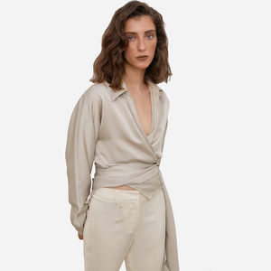 Blus Wanita Satin Model Terbuka Depan dengan Kerah V Dalam dan Ikat Depan - Product Image 1