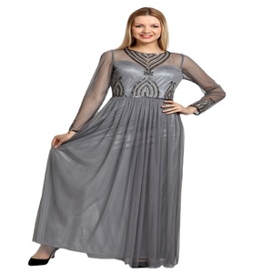 Robe de soirée ornée de broderie supérieure avec manches pleines et un beau design pour la fête de mariage et l'utilisation du tapis rouge - Product Image 1