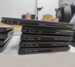 Ordinateur portable professionnel d'occasion Dell 5400 8e génération 8 Go 256 Go SSD à prix abordable pour le travail quotidien au bureau, interface fluide - Product Image 3